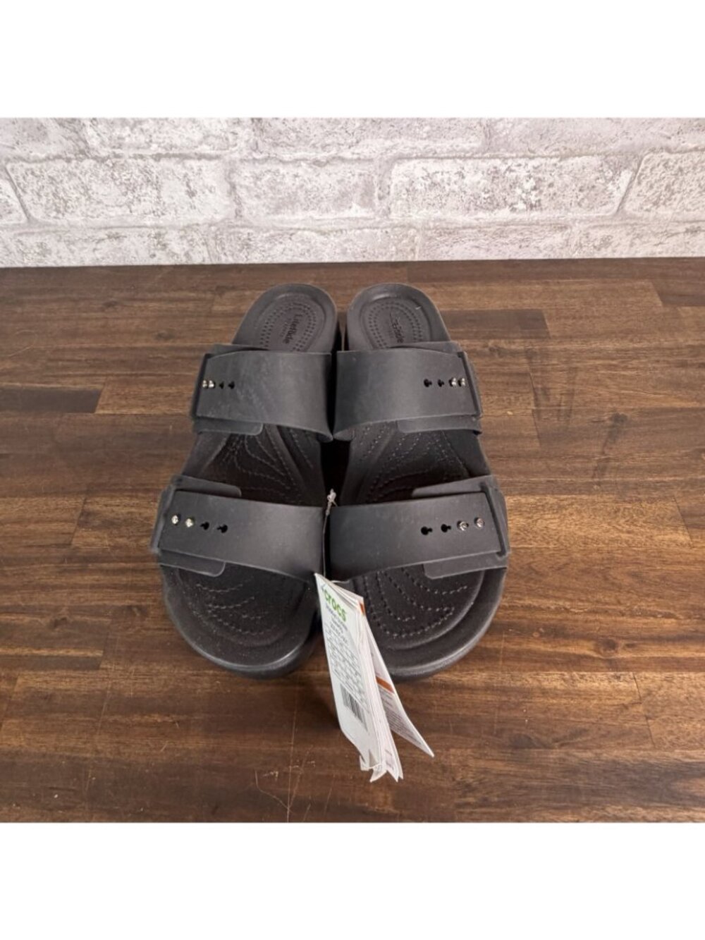 NEW Crocs Women's Brooklyn Buckle Low Wedge Sandals sz 11 5085